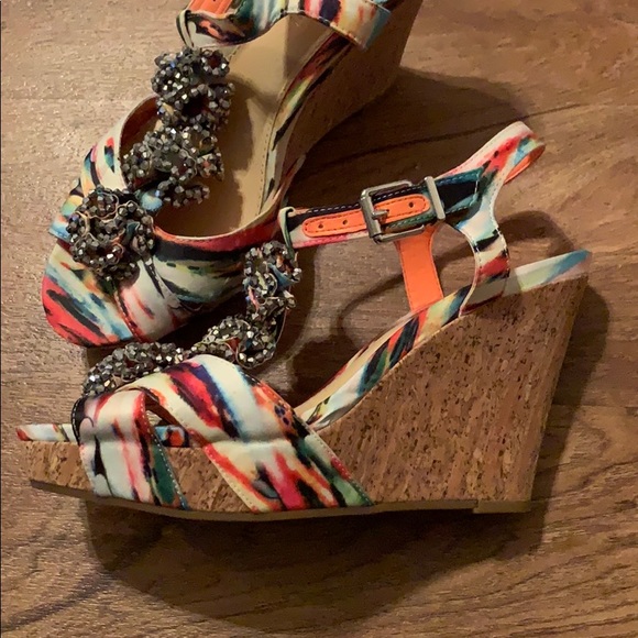 Gianni Bini Multicolor Pink Wedge 9.5 - Picture 2 of 6